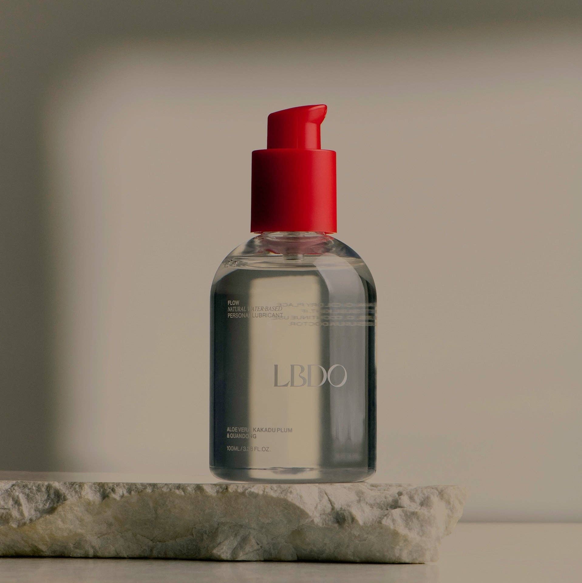lbdo Flow Water-Based personal lubricant - natural organic aloe, ph balanced, vegan & glycerin-free