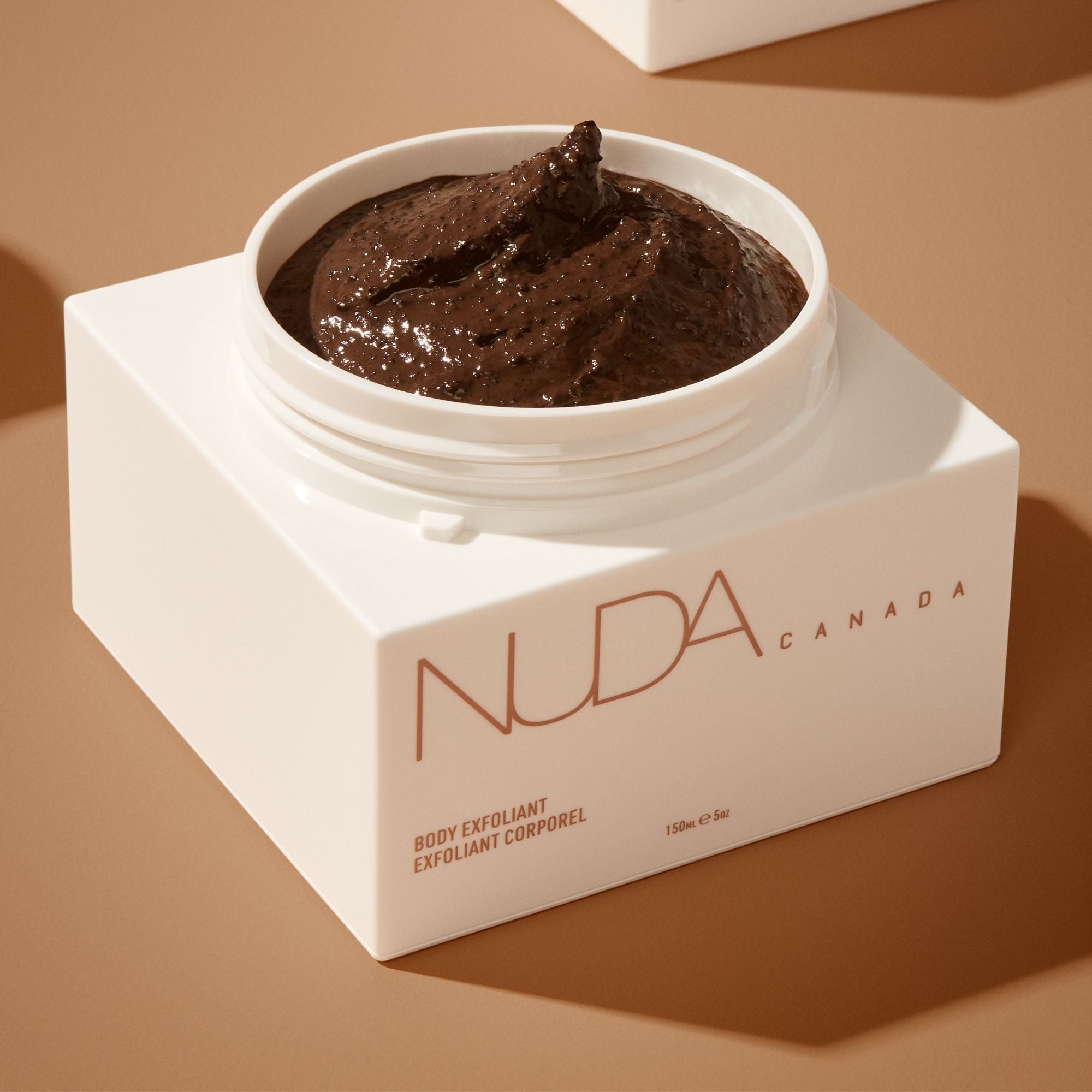 nuda Body Exfoliant - self-tan prep scrub with arabica and kaolin clay, vegan